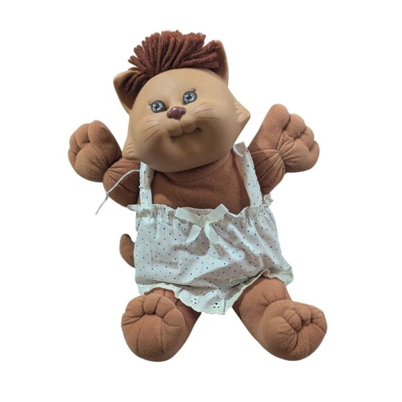Cabbage Patch Kids Koosas 14" Plush Cat with Polka Dot Outfit 1983 Vintage Doll - Picture 1 of 10